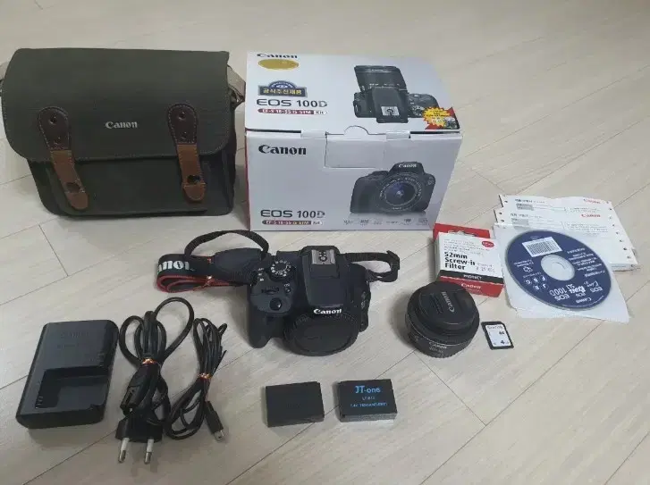 캐논 카메라 EOS 100D 와 40mm 단렌즈 세트